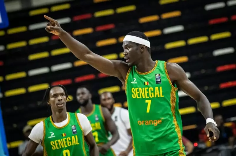 المفاجآت تتوالى: السنغال تتأهل لنصف نهائي الأفروباسكت 2025 بعد الفوز على نيجيريا